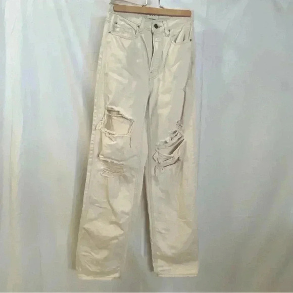 🎈BDG Y2K High waisted distressed baggy cream  jeans - Picture 8 of 8